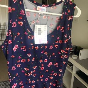 LulaRoe Nicki size Medium. Brand new with tags.